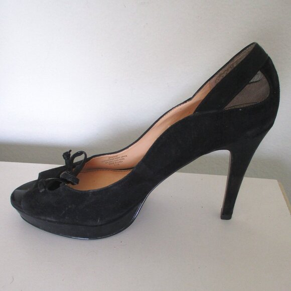 Marc Fisher "Violat" Womens Black Suede .5" Platform Peep w/3.5" Heel- Size 8.5M - Picture 2 of 11